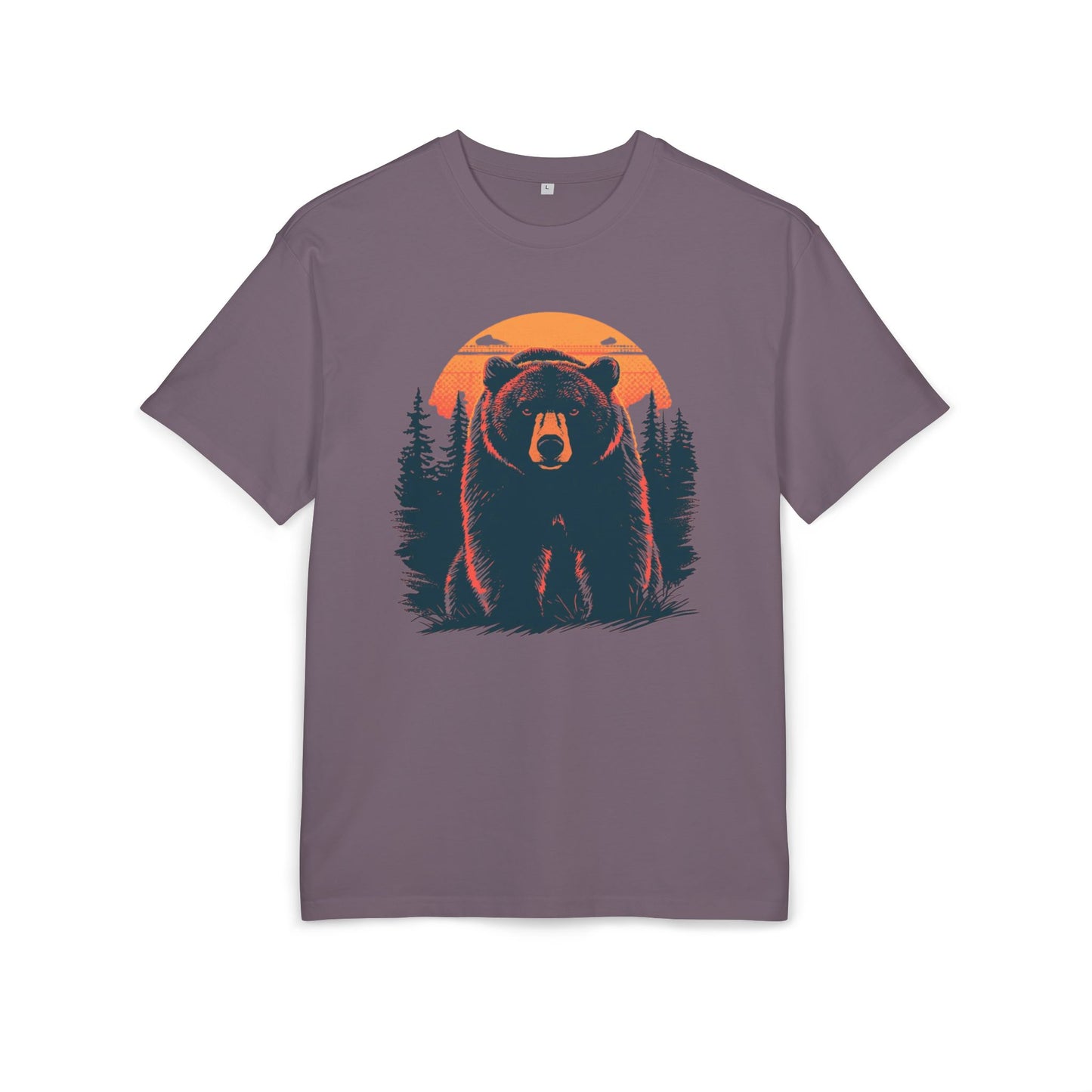 Wild Spirit Bear Oversize T-Shirt – Natur & Adventure Design mit Sonnenuntergang
