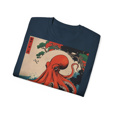 Stylish Octopus Graphic Tee, Unisex T-Shirt, Ocean Lover Gift, Sea Creature Art, Unique Casual Wear, Summer Fashion