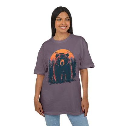 Wild Spirit Bear Oversize T-Shirt – Natur & Adventure Design mit Sonnenuntergang