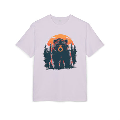 Wild Spirit Bear Oversize T-Shirt – Natur & Adventure Design mit Sonnenuntergang