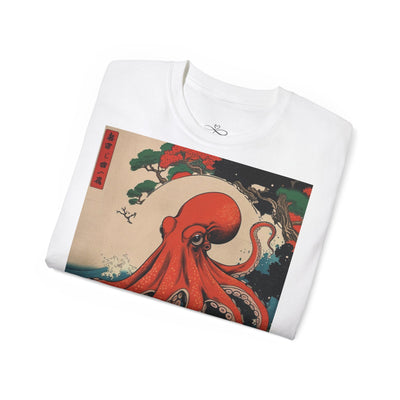 Stylish Octopus Graphic Tee, Unisex T-Shirt, Ocean Lover Gift, Sea Creature Art, Unique Casual Wear, Summer Fashion