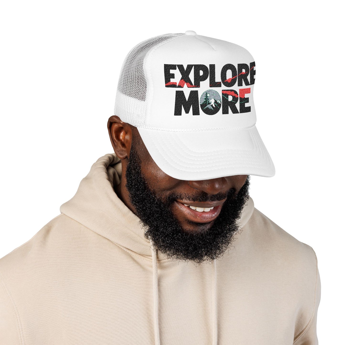 „Explore More“ – Statement Design für Abenteurer – ColorfulRobe