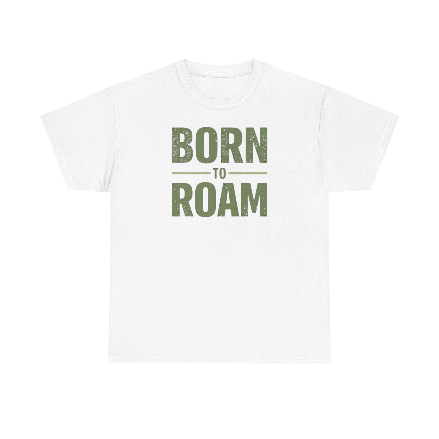 Born to Roam T-Shirt in weißem Stoff mit grünem Aufdruck, perfekt für Abenteuer und Naturfreunde.