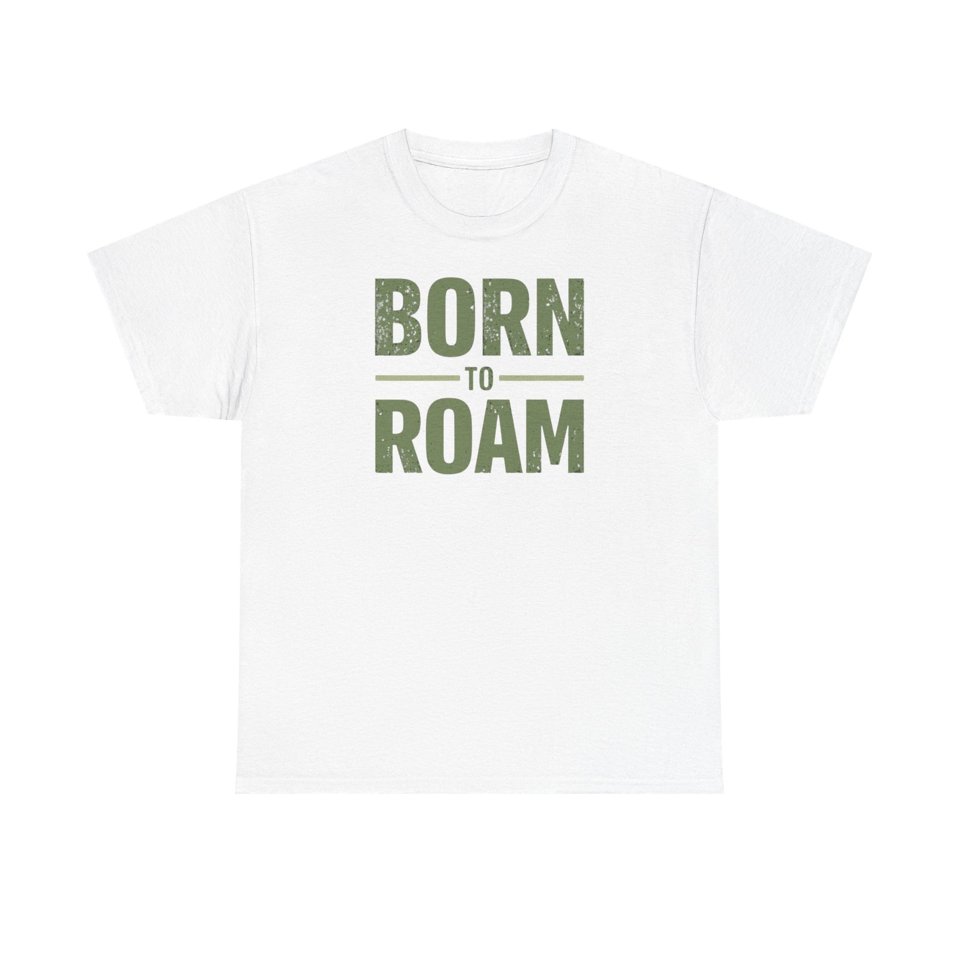 Born to Roam T-Shirt in weißem Stoff mit grünem Aufdruck, perfekt für Abenteuer und Naturfreunde.
