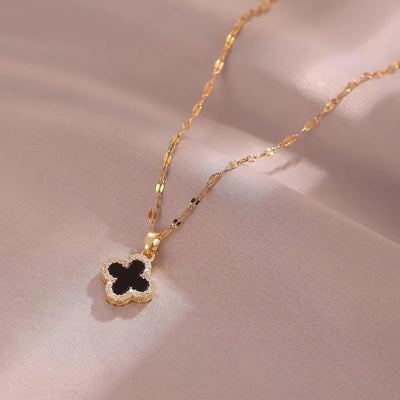 The fashionable and chic chic necklace is a light luxury and niche Instagram trendsetter