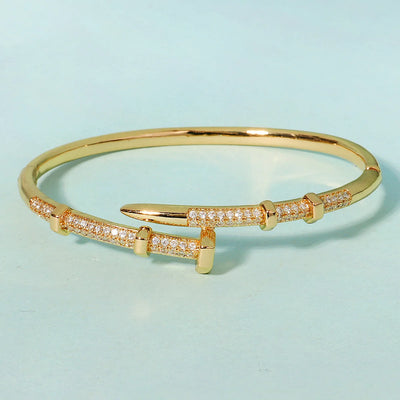 Classic Stainless Steel Woman's Nail Bracelet Europe and the United States Popular Bracelets Sparkling Zircon Bangle As A Gift