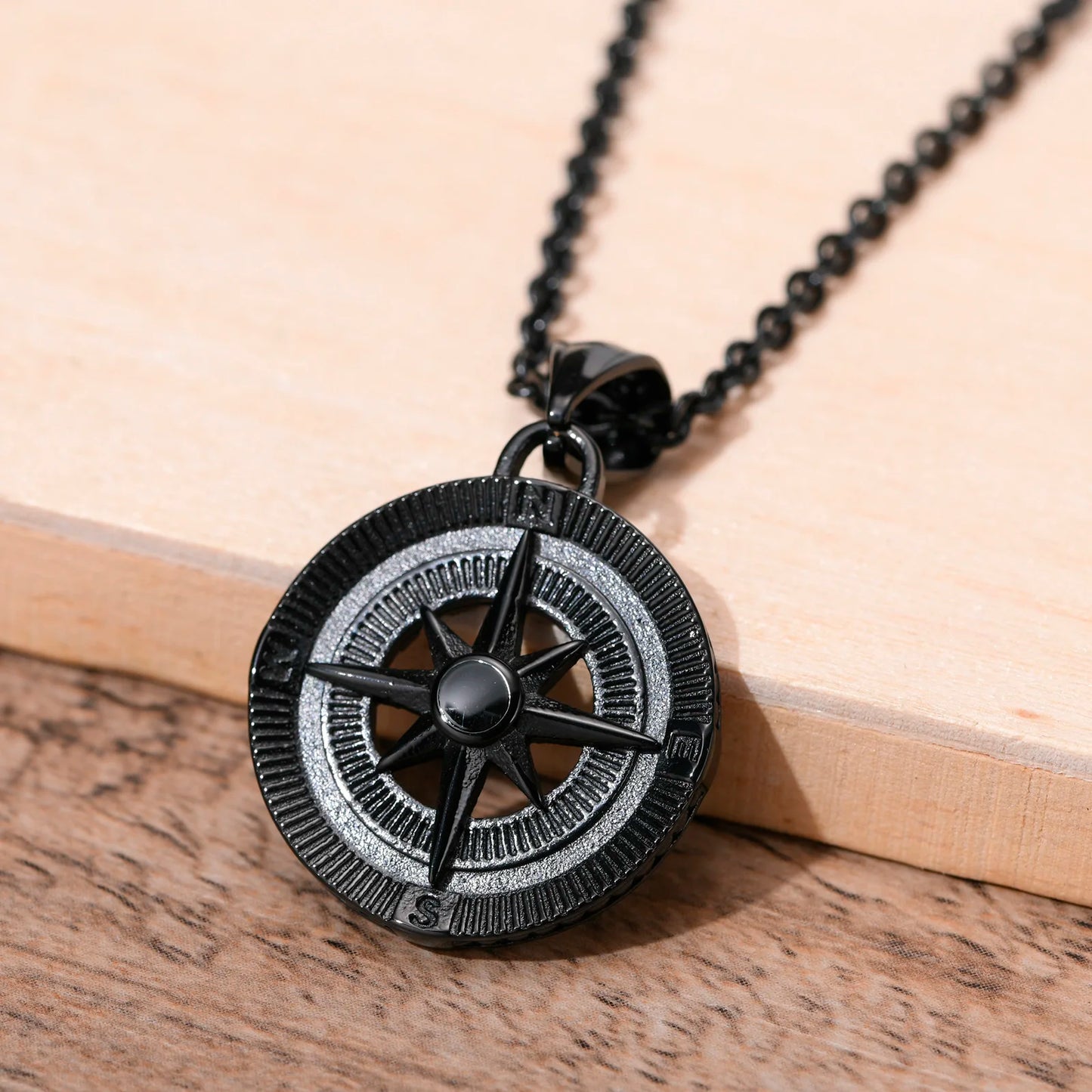 Herren Kompass Kette Edelstahl – Vintage Viking Design