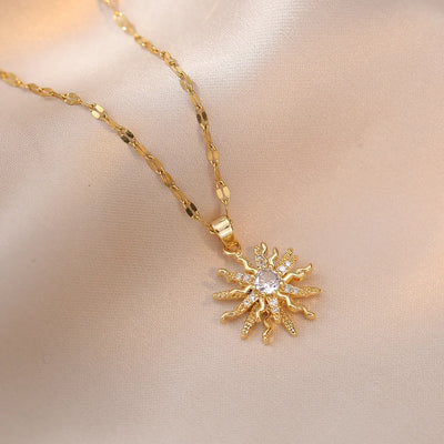 Light Luxury Spin Zircon Flower Pendant Necklace for Women Gold Color Quality High Sense Chain Necklaces Party Jewelry Gifts