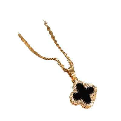 The fashionable and chic chic necklace is a light luxury and niche Instagram trendsetter
