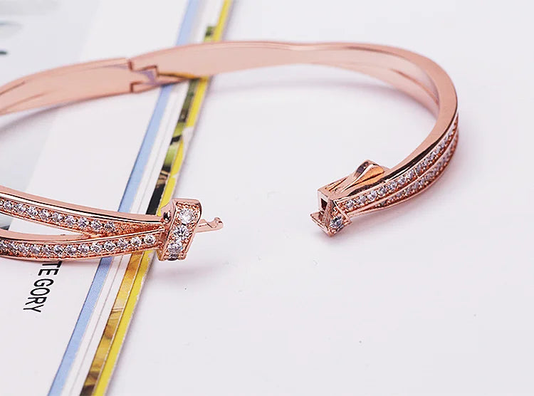 Bangles Bracelet For Women Charms Luxury Hand Jewelry Pulseras Mujer браслеты 2022 люкс копия брасл Hа Pуку 팔찌 Bijoux Femme Gift