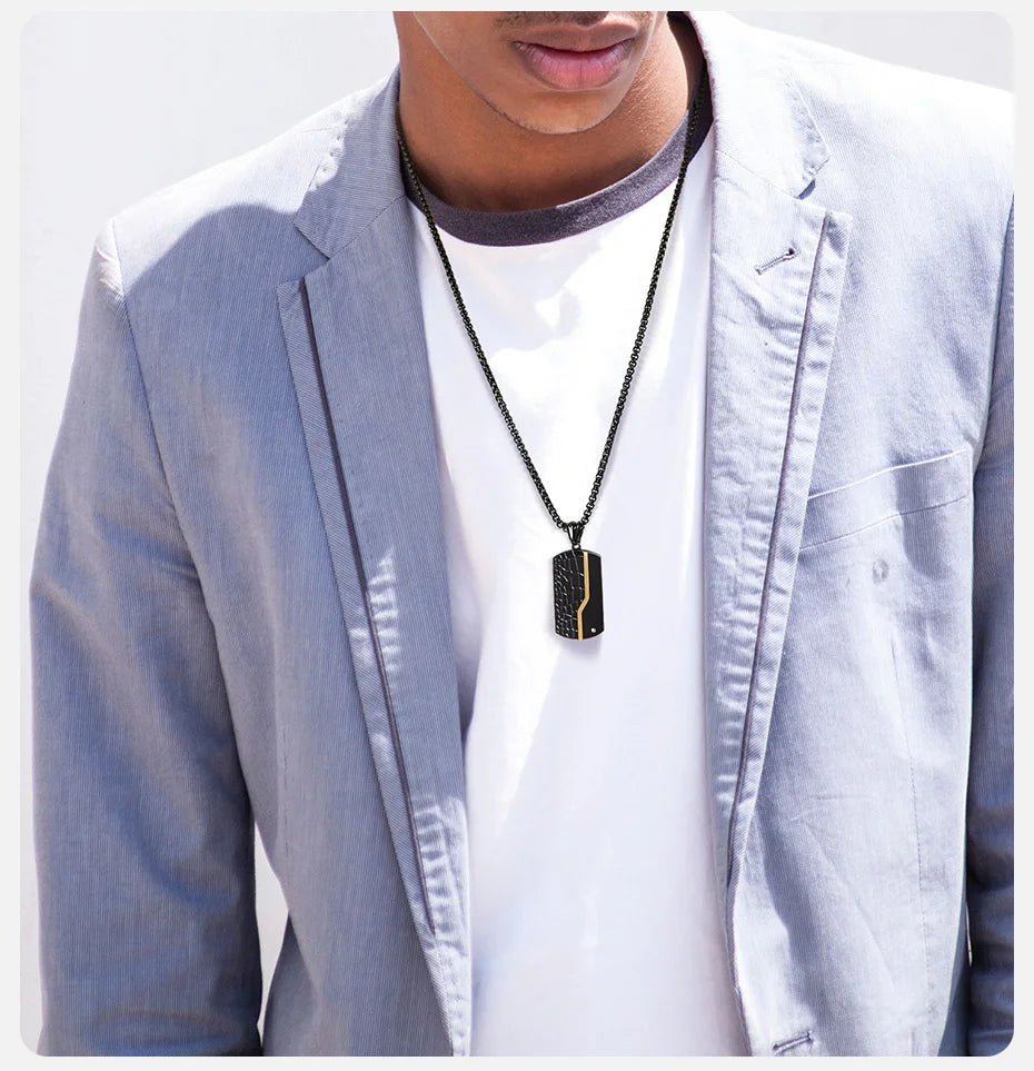 Herren Halskette Schwarz Gold Edelstahl Anhänger Geometrisch Modern